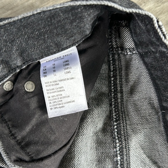 AE 90’s boyfriend jeans (long) - Picture 3 of 6